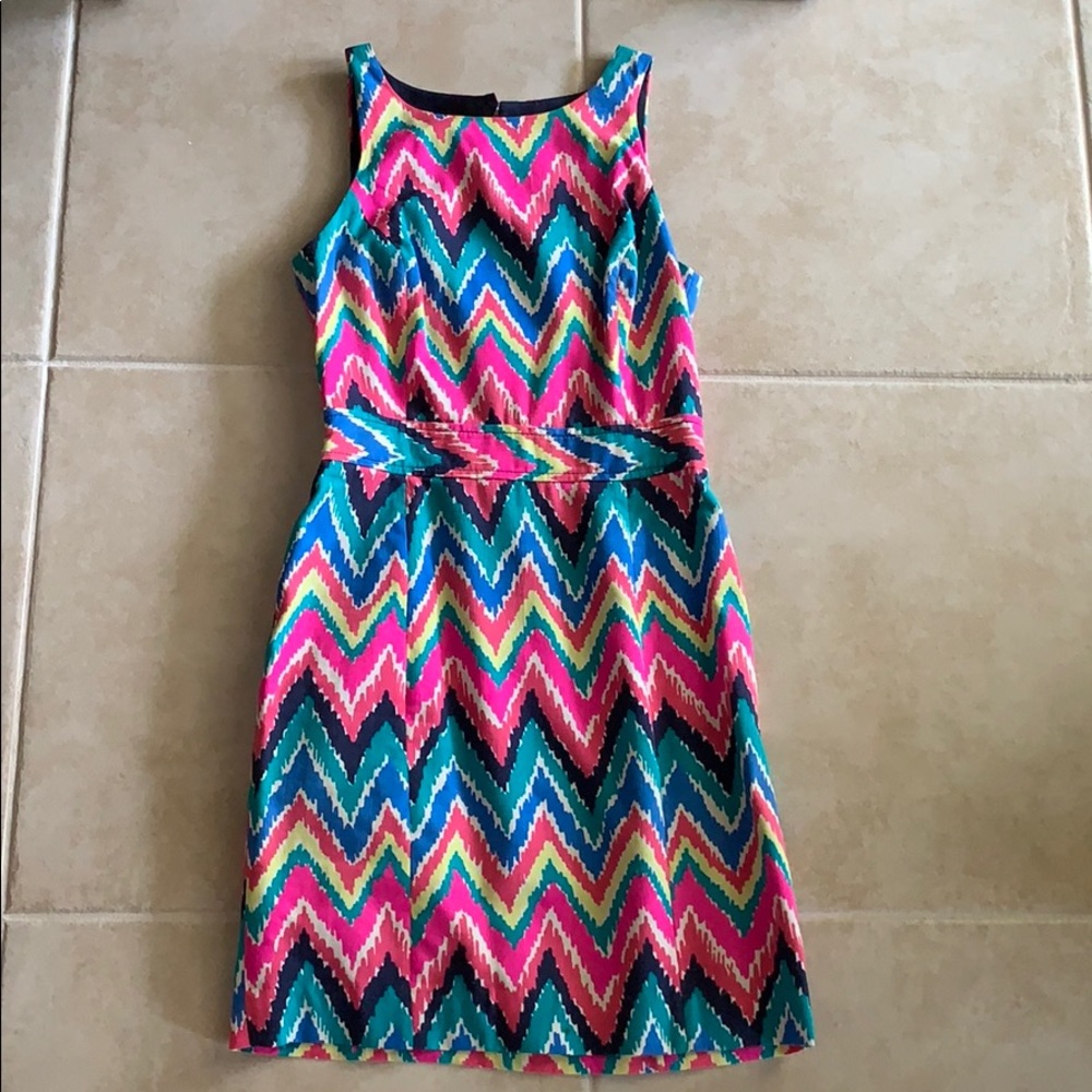 Lilly Pulitzer zig zag shift dress. Size 0